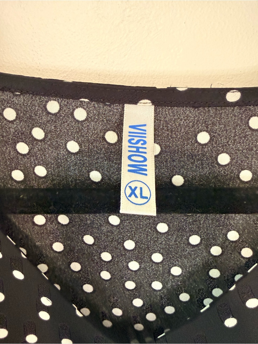 VIISHOW XL Black White Polka Dot Tie Front Blouse V Neck Flutter Sleeve Top - Picture 6 of 8